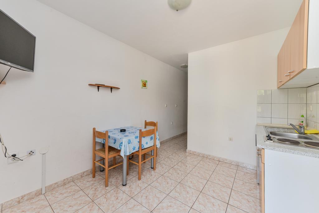 Apartments Mate 斯维蒂佩塔 外观 照片
